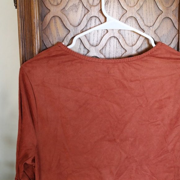 HANNAH Crochet Cutout Faux Suede Bell Sleeve Boho Tunic Top - NWT! - Picture 8 of 14